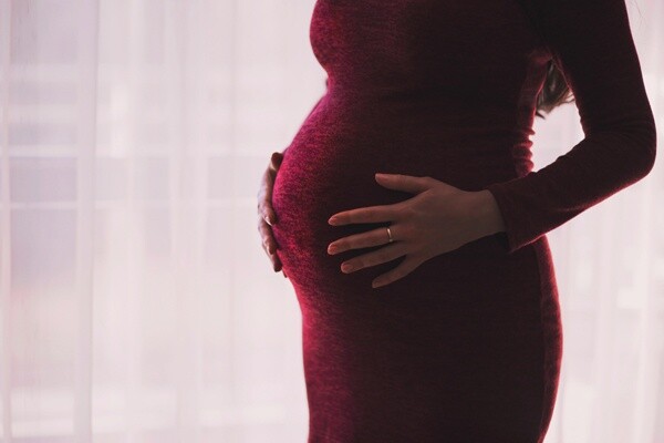 Extending pregnant woman’s probation period was discrimination